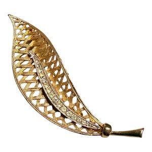 1950’s Vintage Large Leaf Brooch with Rhinestones in Gold, Estate Jewelry, 3”